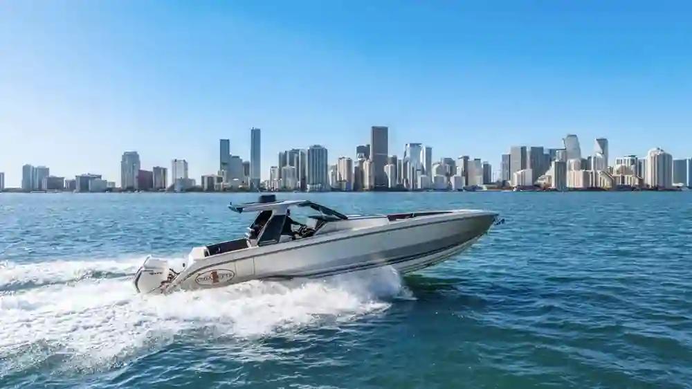 Cigarette Racing 42' Auroris For Sale