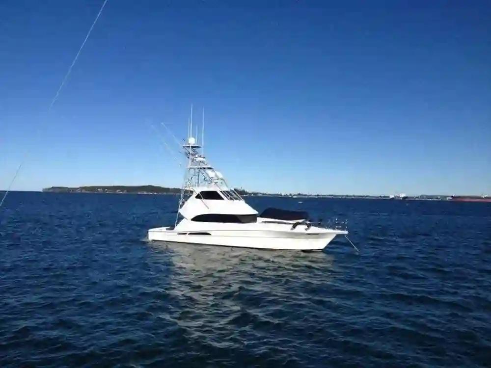 Riviera 58 Enclosed Flybridge For Sale