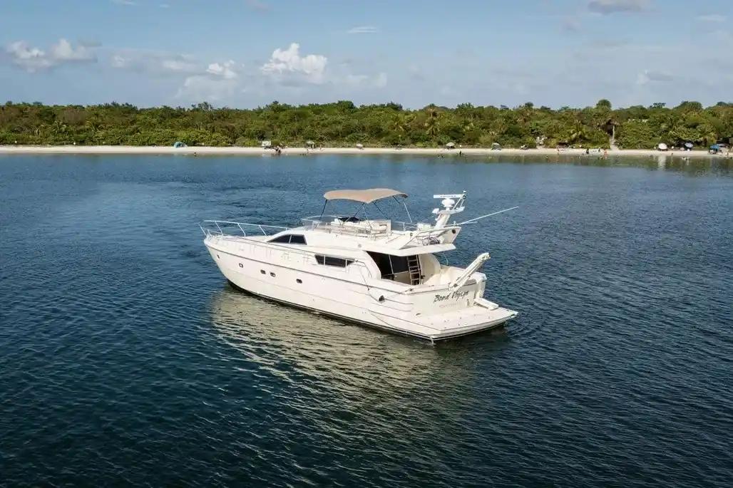 Ferretti Yachts 55 For Sale