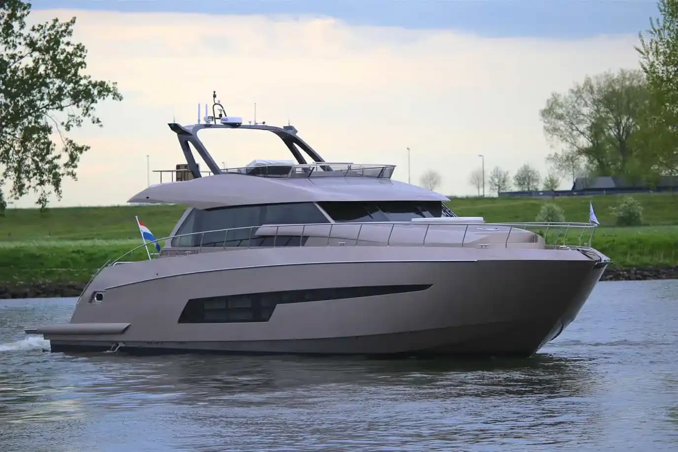 Van der Heijden Alilea for Sale