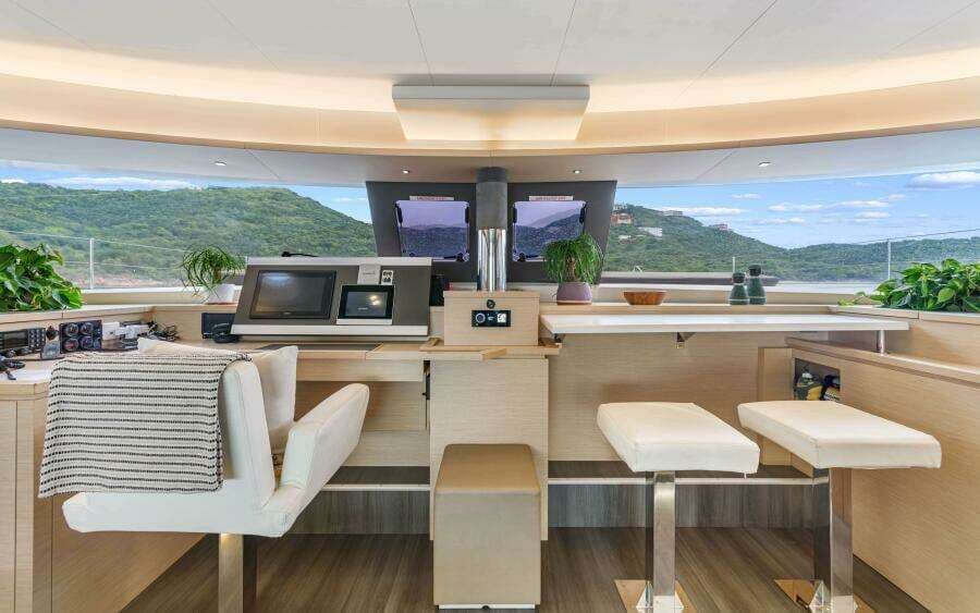 2016 Fountaine Pajot 72 for Sale in Red Hook, VI Multi-Hull 5
