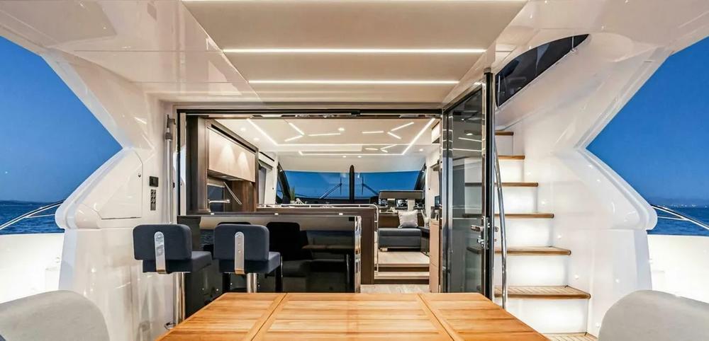 2026 Sunseeker Manhattan 55