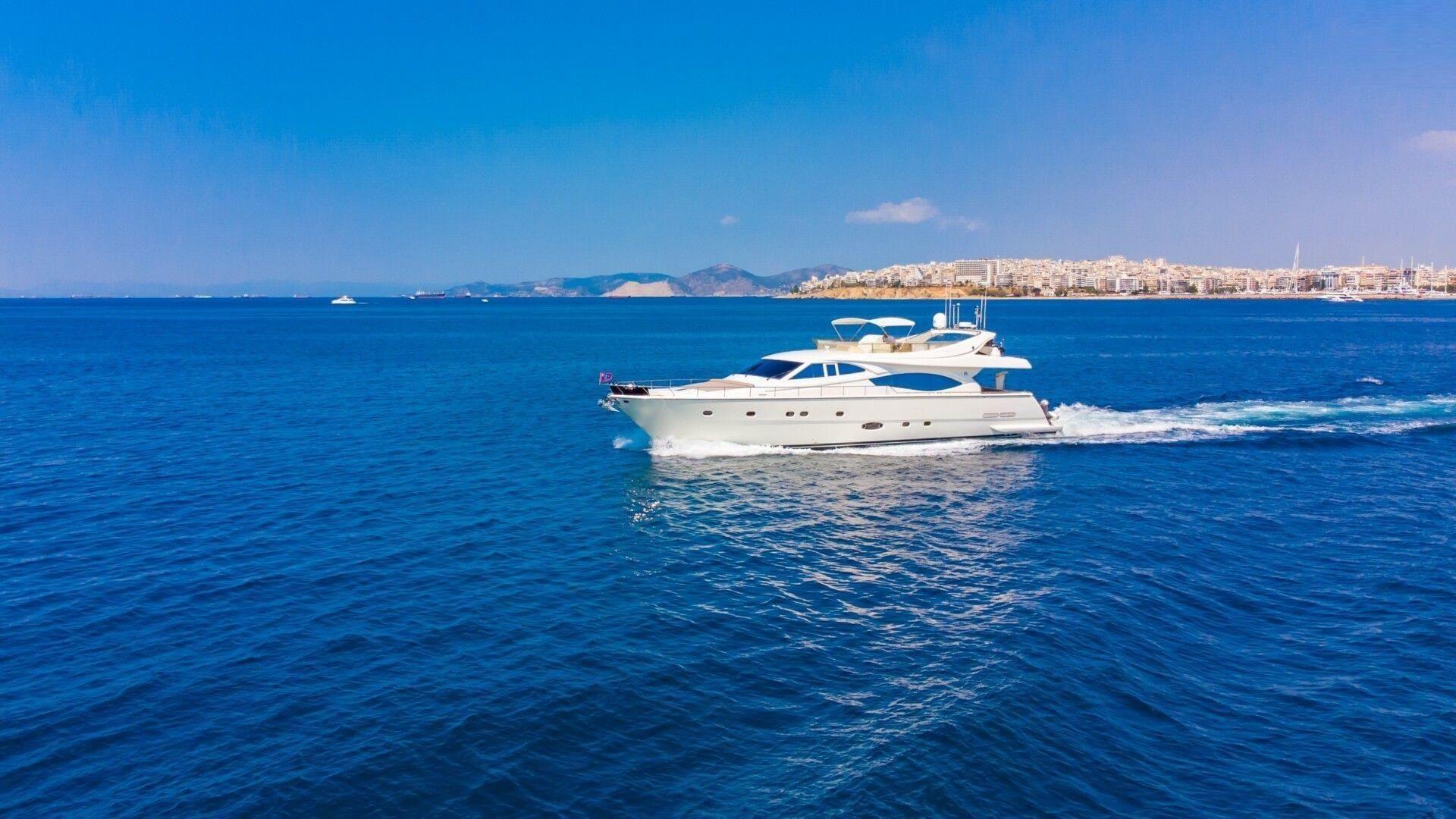 Ferretti Yachts 760 For Sale