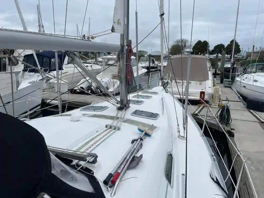 Beneteau 393 For Sale