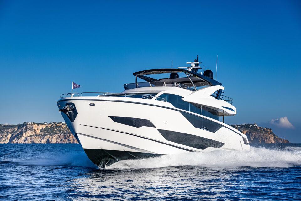 2023 Sunseeker 90 Ocean