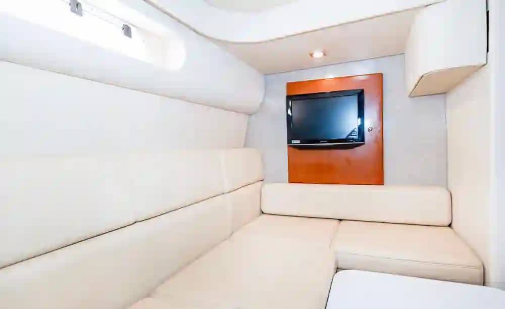 2009 Formula Boats 40 Perfomance Cruiser for Sale in Key Biscayne, Florida Cruiser 2
