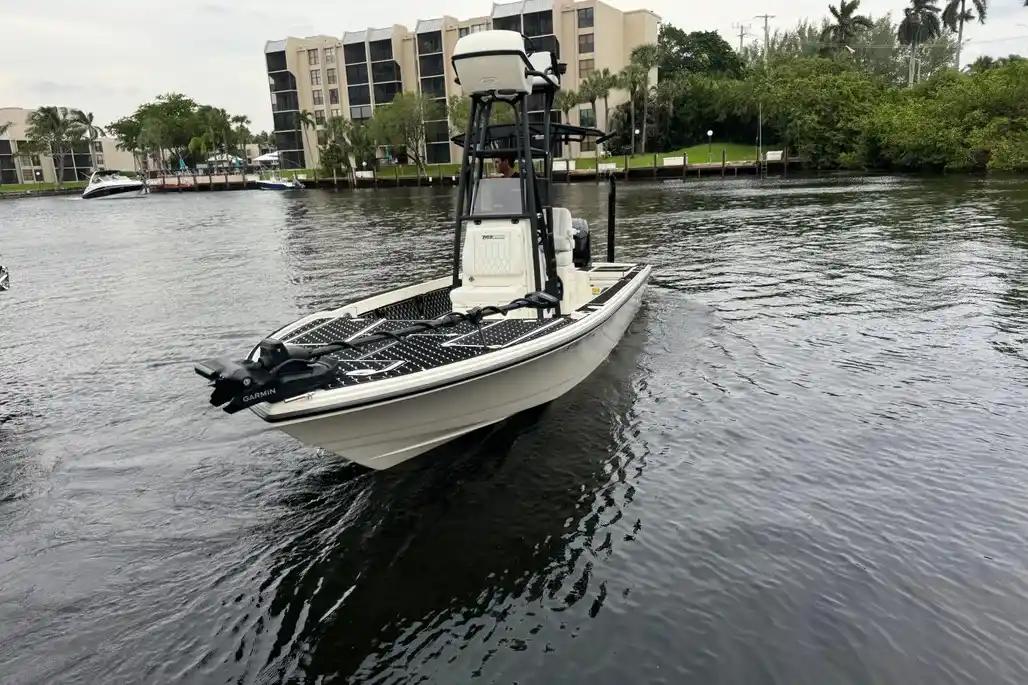 Pathfinder Boats 2500 Hybrid For Sale