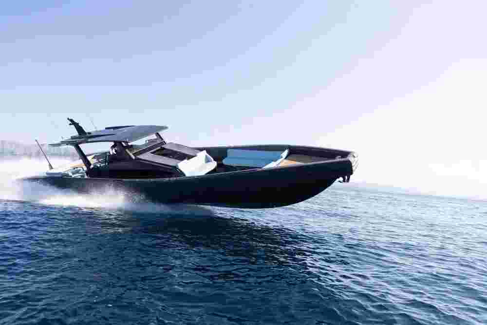 2024 Novamarine Black Shiver 160 - Sterndrive