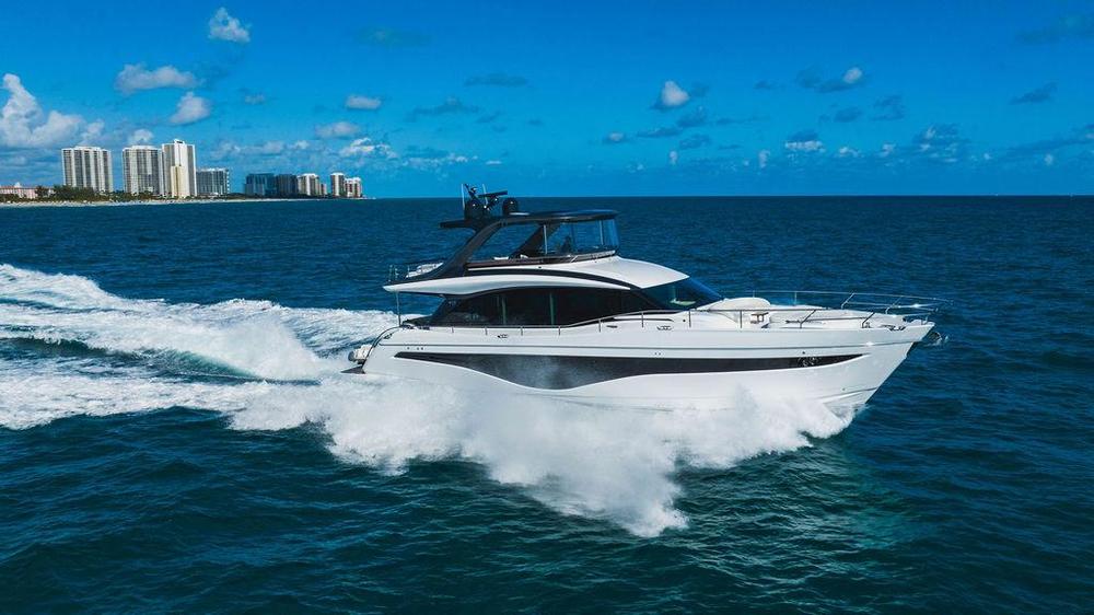 2023 Princess Yachts Y72