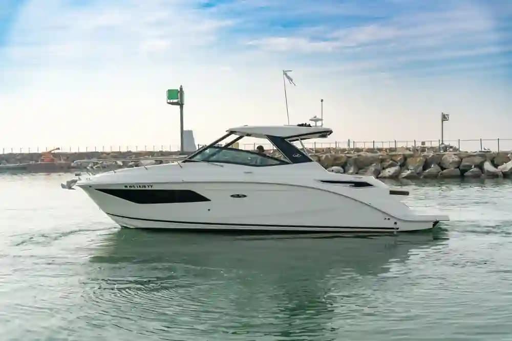 Sea Ray Sundancer 320 for Sale