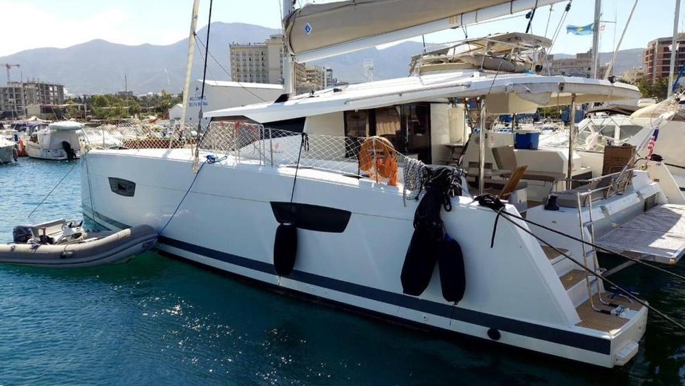 2018-fountaine-pajot-saona-47-sail-9676366-20250206141244870-1_XLARGE.jpg