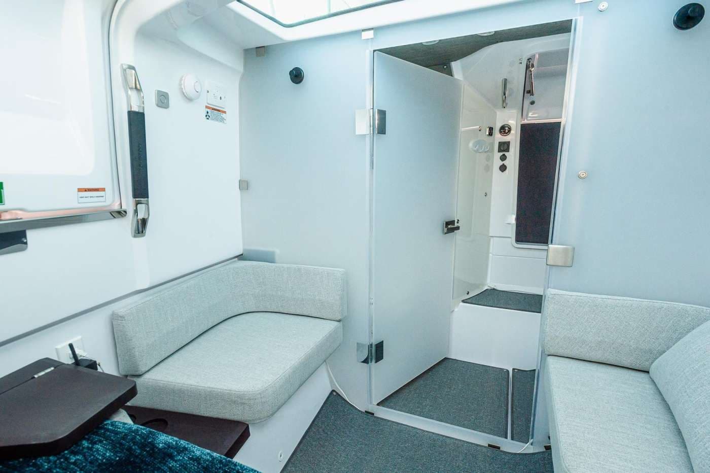 2024 Axopar 37 XC Cross Cabin Sold in Wrightsville Beach, North Carolina Center Console 2