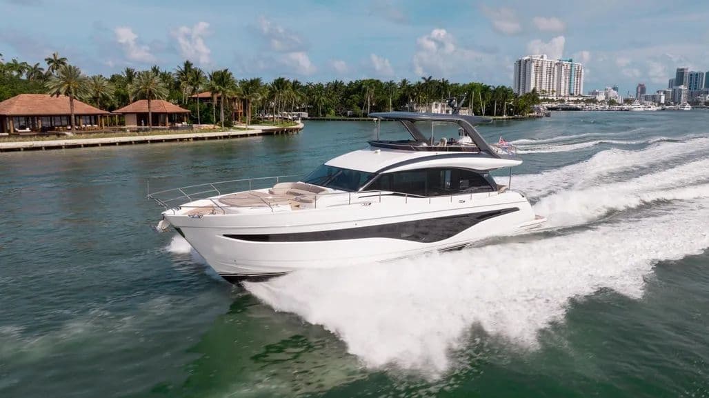 2022 Princess Yachts Y72 Sold in Miami Beach, Florida Motor Yacht