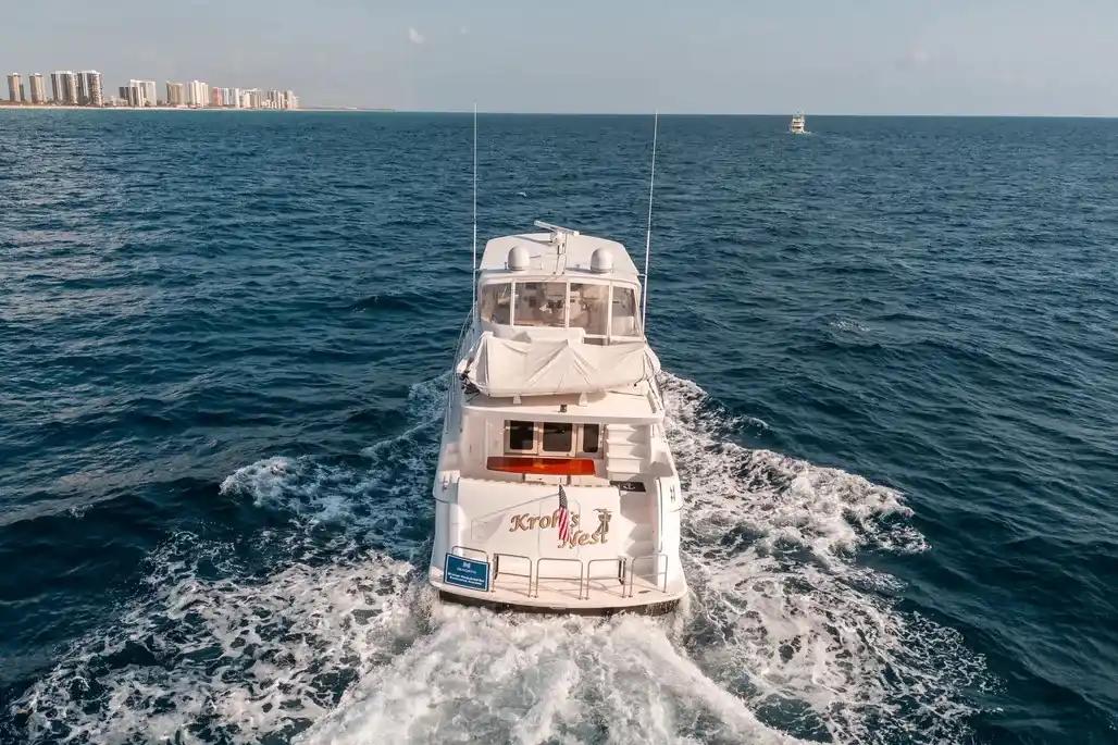 Hatteras 64 Motor Yacht te koop