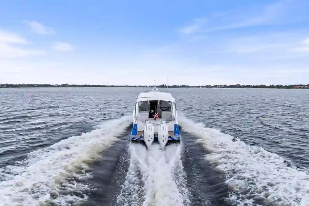 MJM Yachts 35 For Sale