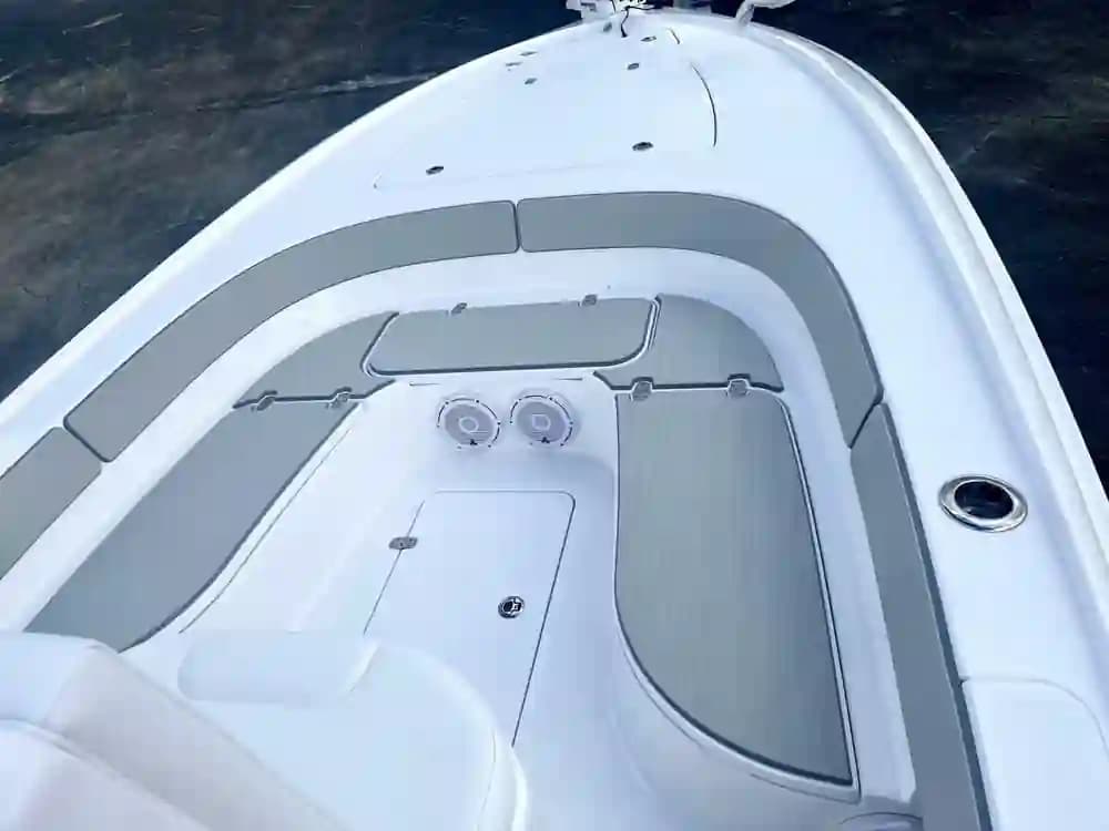Contender 26 Bay for Sale