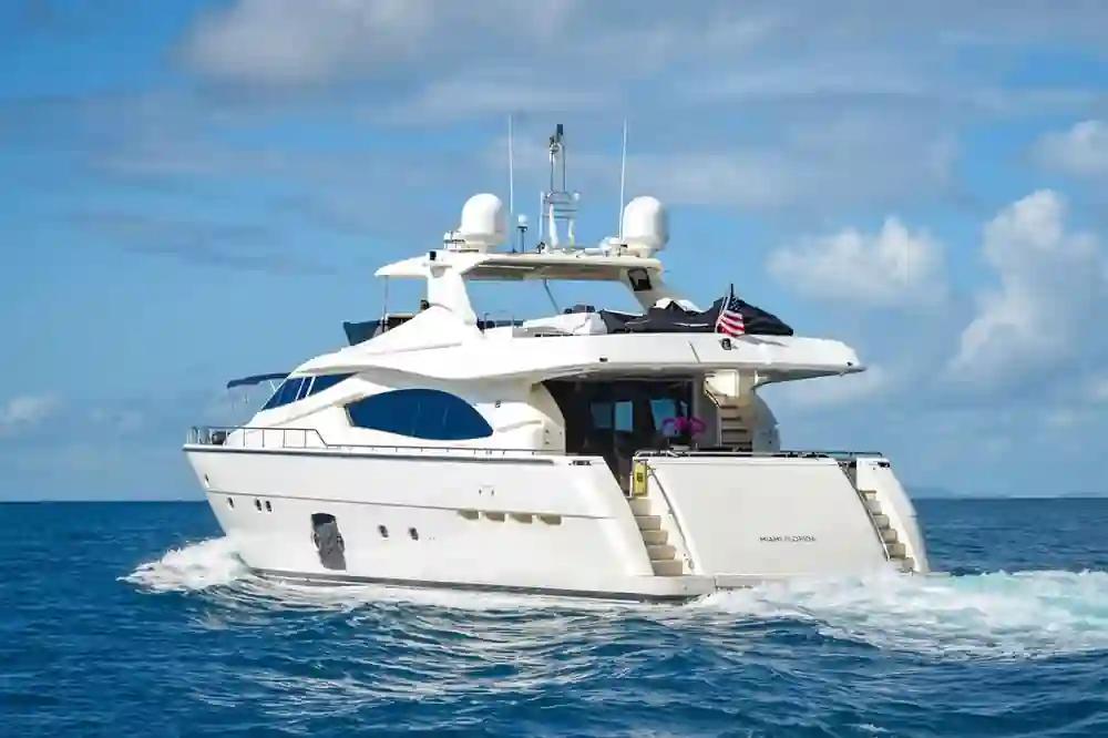 Ferretti Yachts 881 For Sale