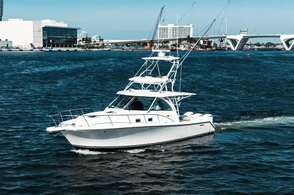 Pursuit OS 385 For Sale