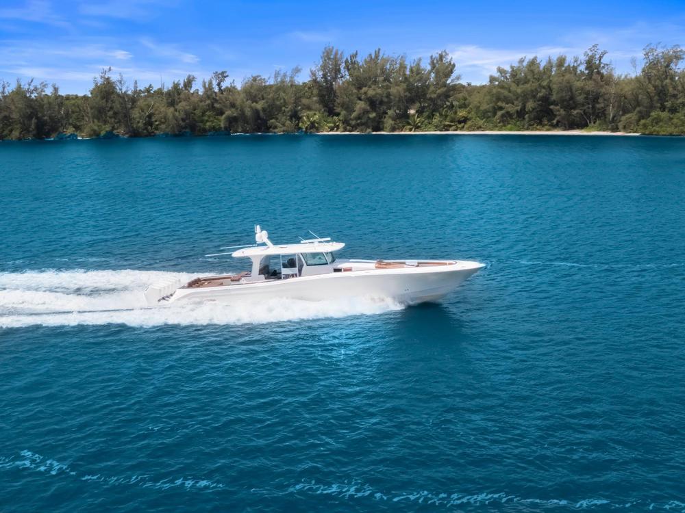 2023 HCB 65 Estrella