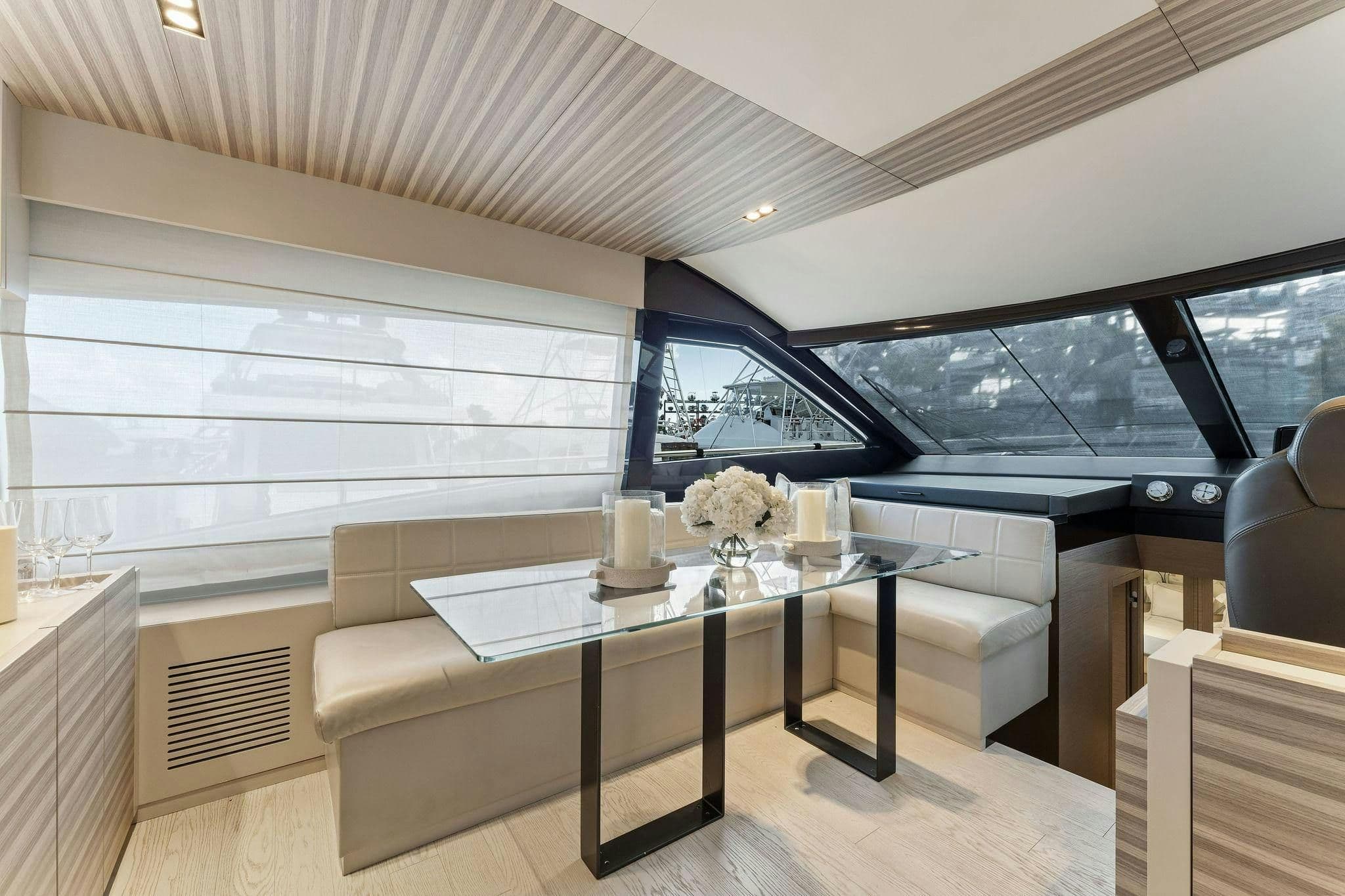 Ferretti Yachts 670 for Sale