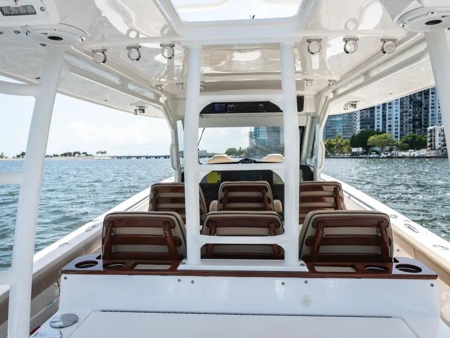 2020 Everglades Boats 435CC Sold in Miami, Florida Center Console 4