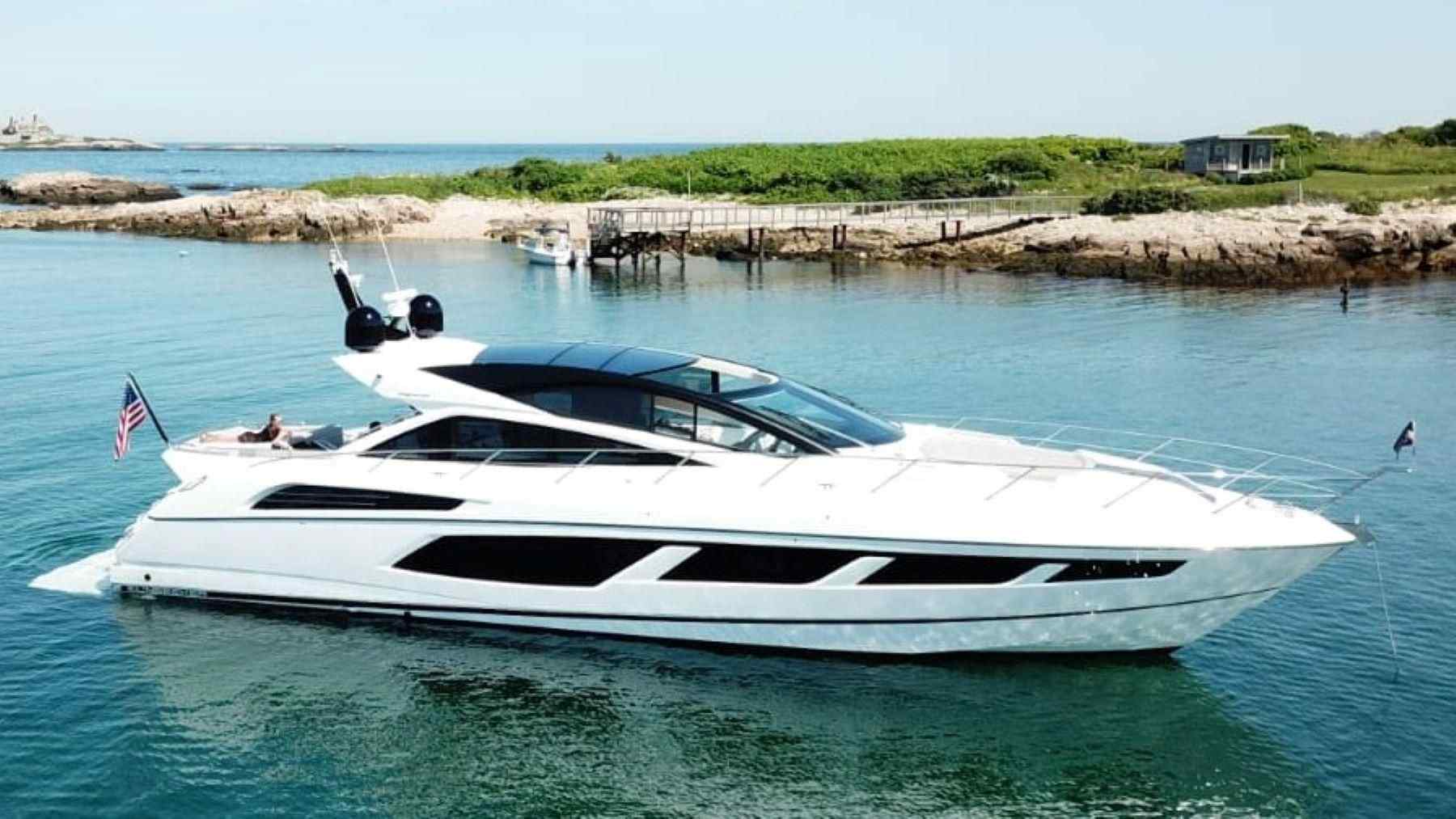 Yacht