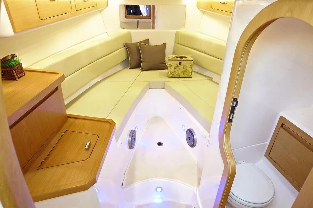 2023 Schaefer Yachts 303 Sport for Sale in Miami, Florida Sport Cruiser 3