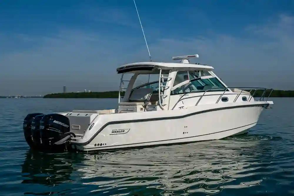 Boston Whaler 345 Conquest a la venta