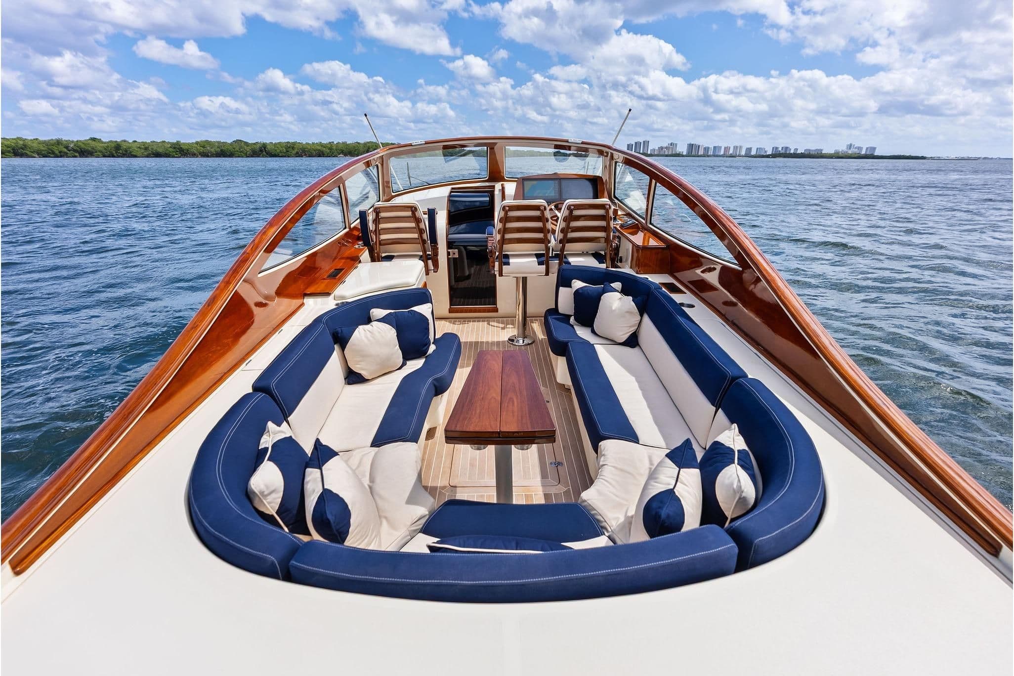 Hinckley Yachts Talaria 38R for Sale