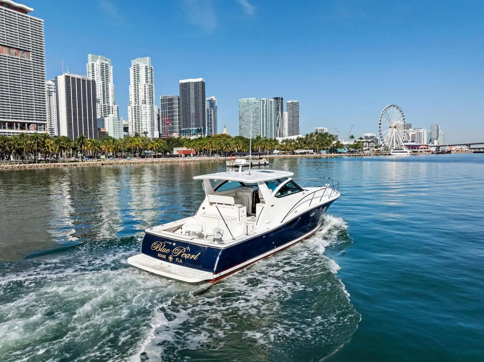 Tiara Yachts 4200 Open For Sale