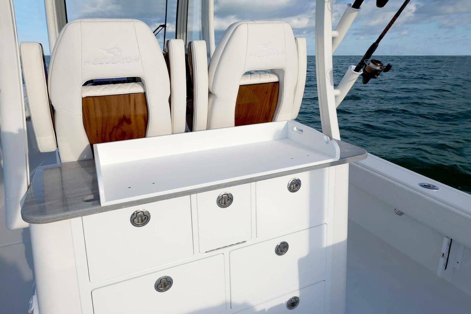 2025 Regulator 30XO for Sale in Bonita Springs, Florida Center Console 5