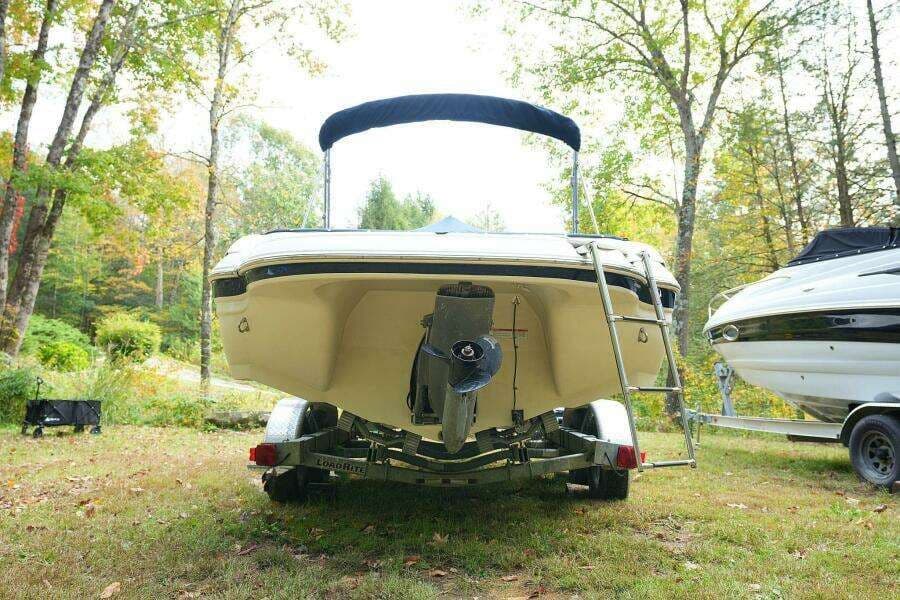 Stingray Boats 225 CR for Sale