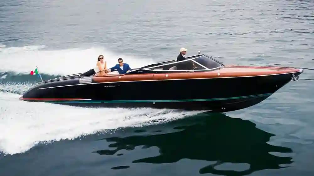 Riva Aquariva 33 for Sale