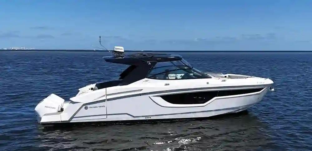 Cruisers Yachts 38 GLS OB For Sale