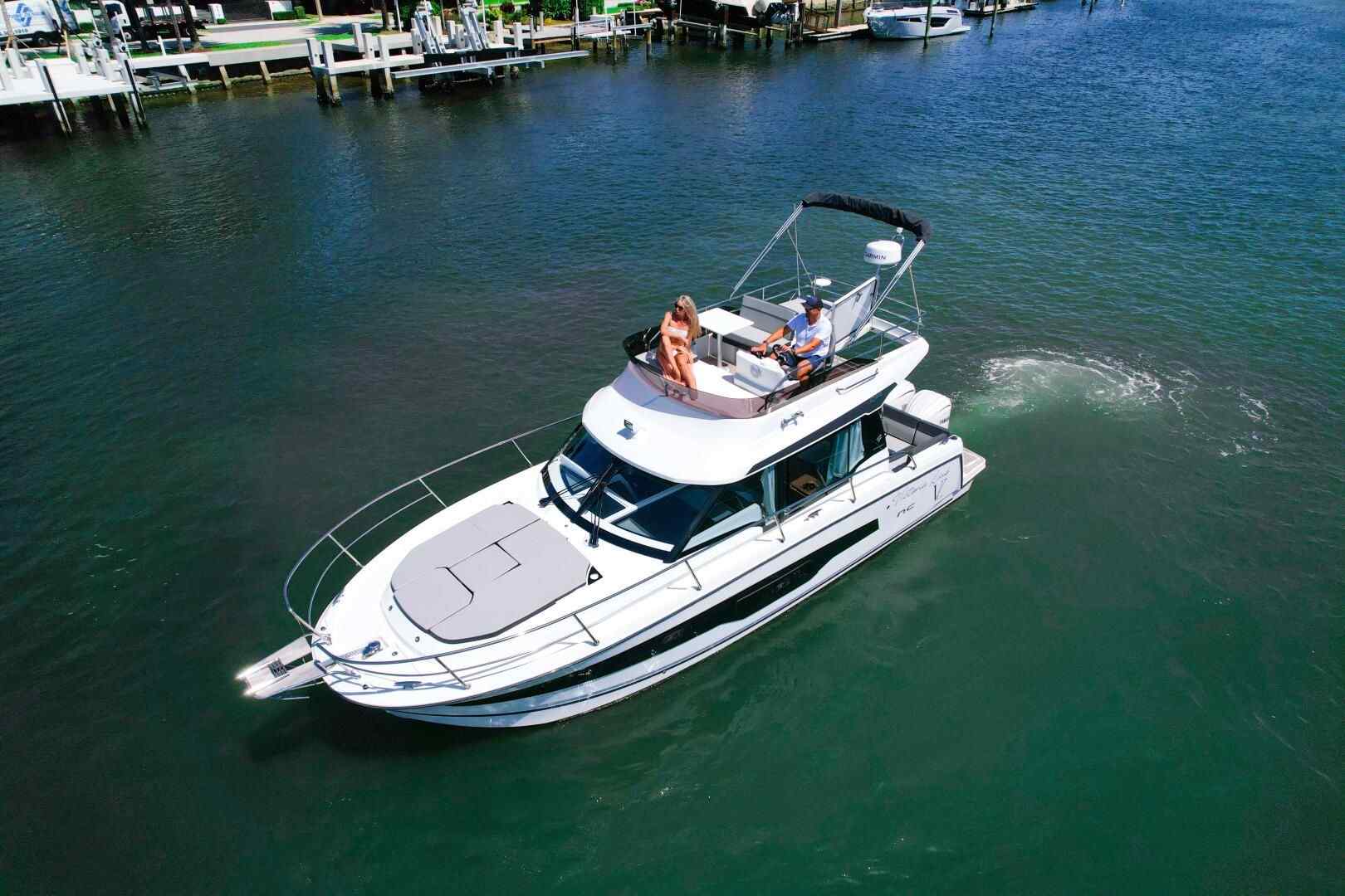 Yacht