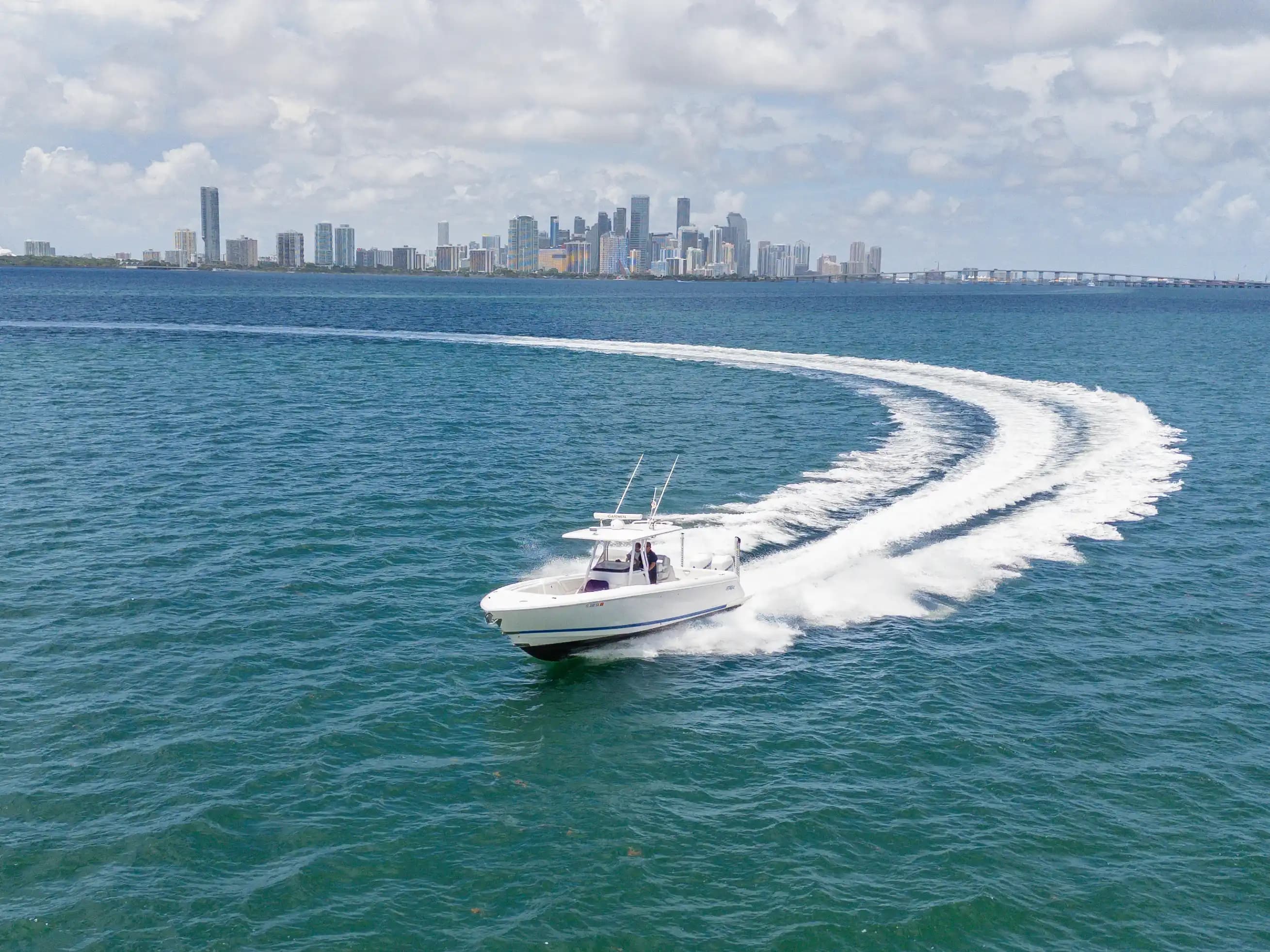 2021 Intrepid Powerboats 345 Nomad FE Sold in Miami Beach, Florida Center Console 4