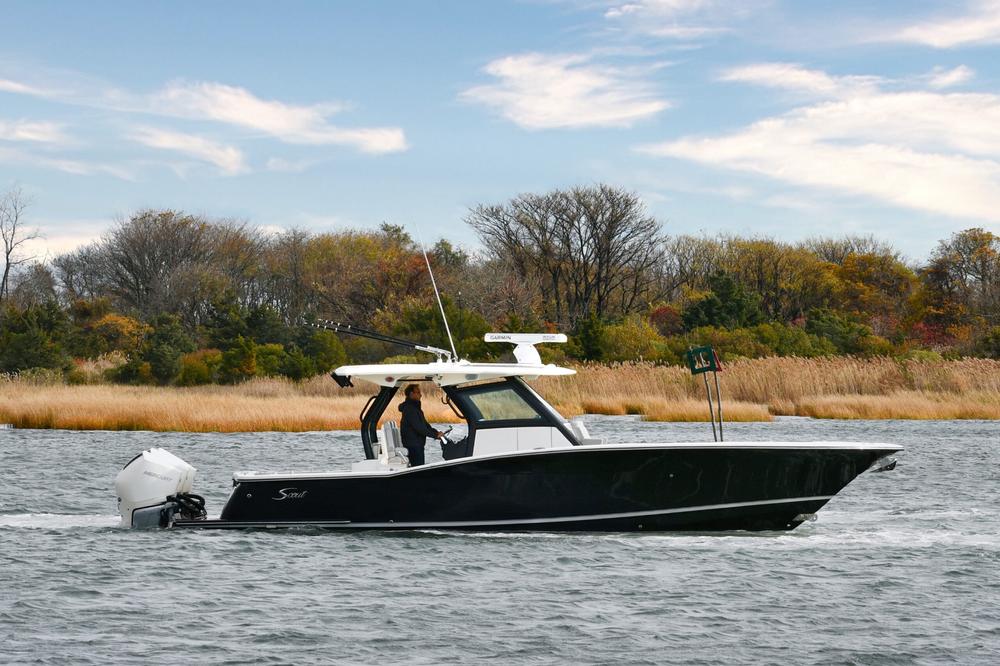 2020 Scout Boats 355 LXF