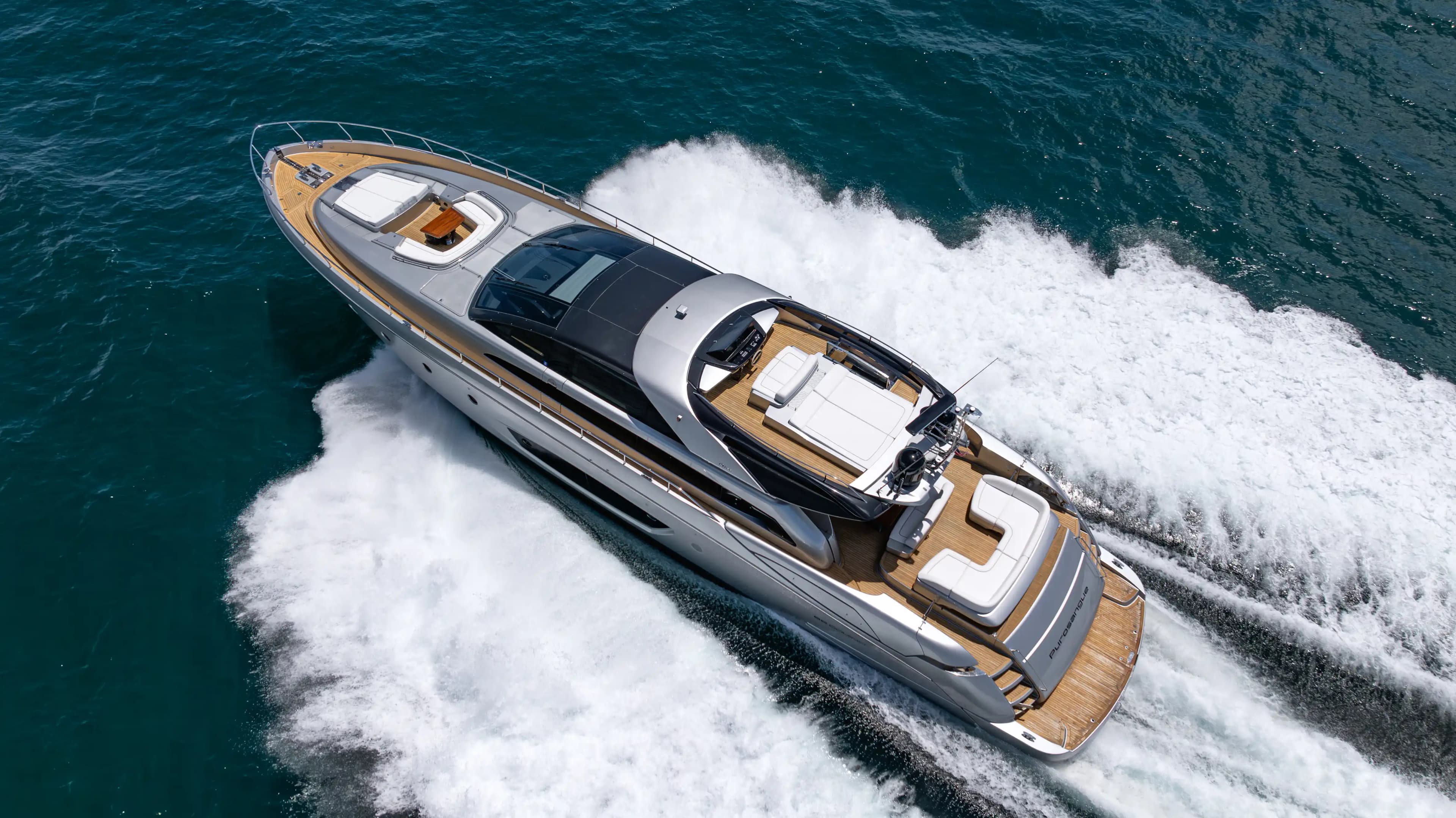 2014 Riva 86' Domino for Sale in Hollywood, Florida Sport Cruiser 4