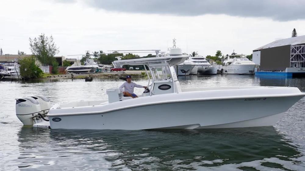 2019 Dusky 33 Open Fisherman