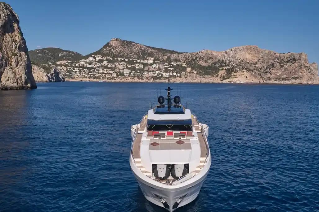 2023 Astondoa 110 Century for Sale in Fort Lauderdale, Florida Cruiser 4