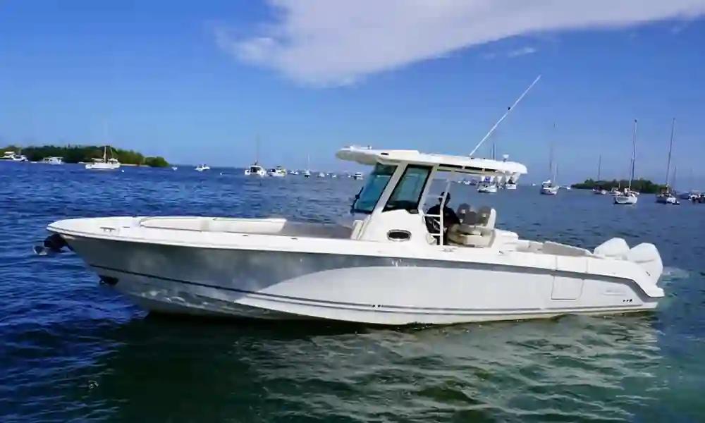 Boston Whaler 330 Outrage For Sale