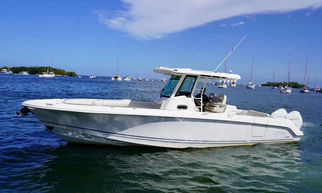 Boston Whaler 330 Outrage For Sale
