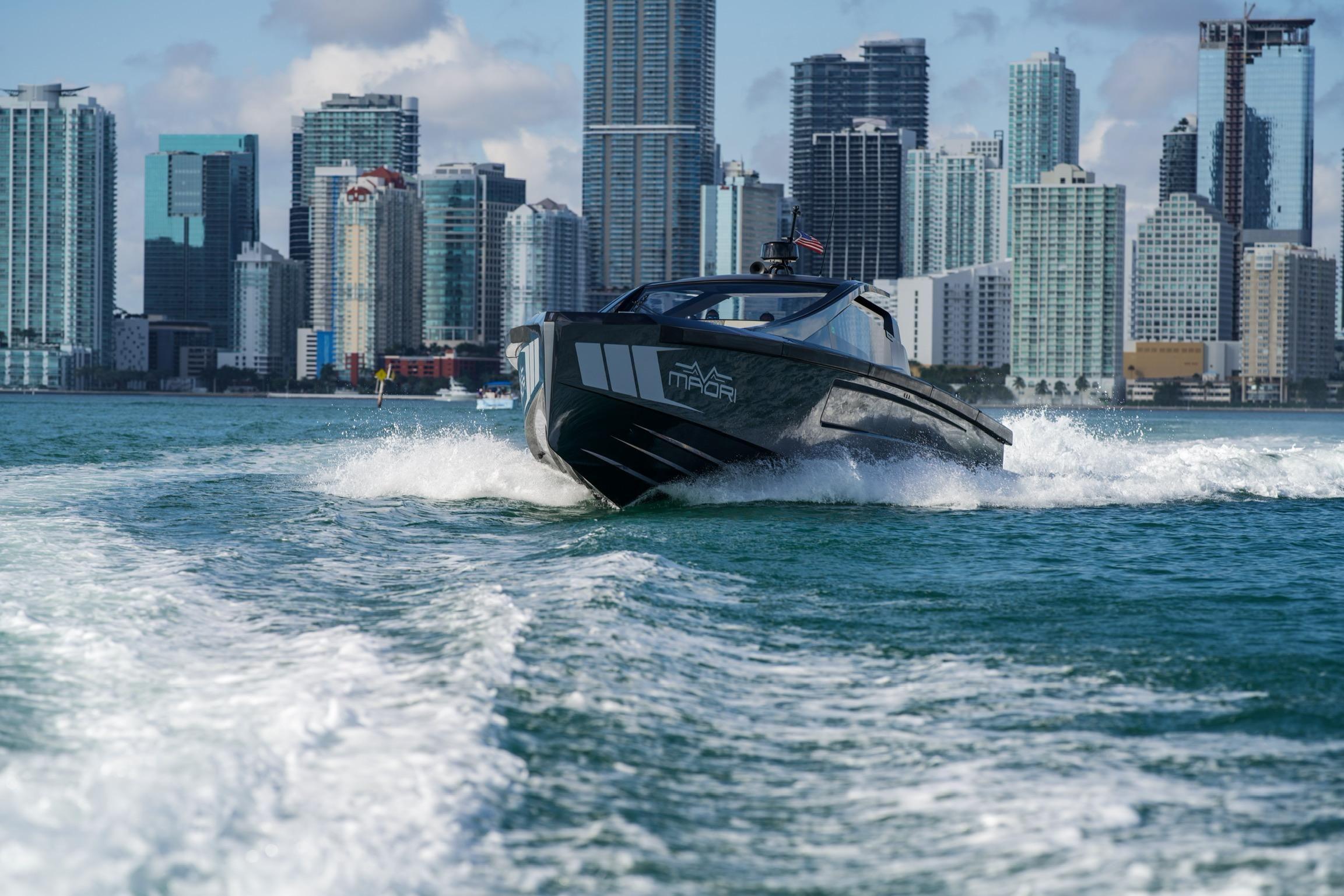 Maori 54ft XL version in vendita