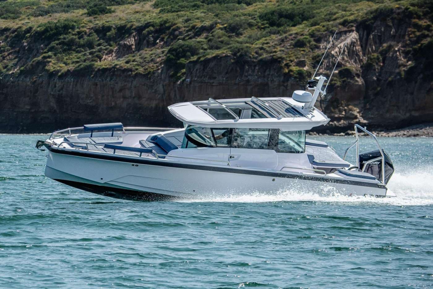2024 Axopar 29 XC Cross Cabin Sold in Wrightsville Beach, North Carolina Walk-around Boats 3