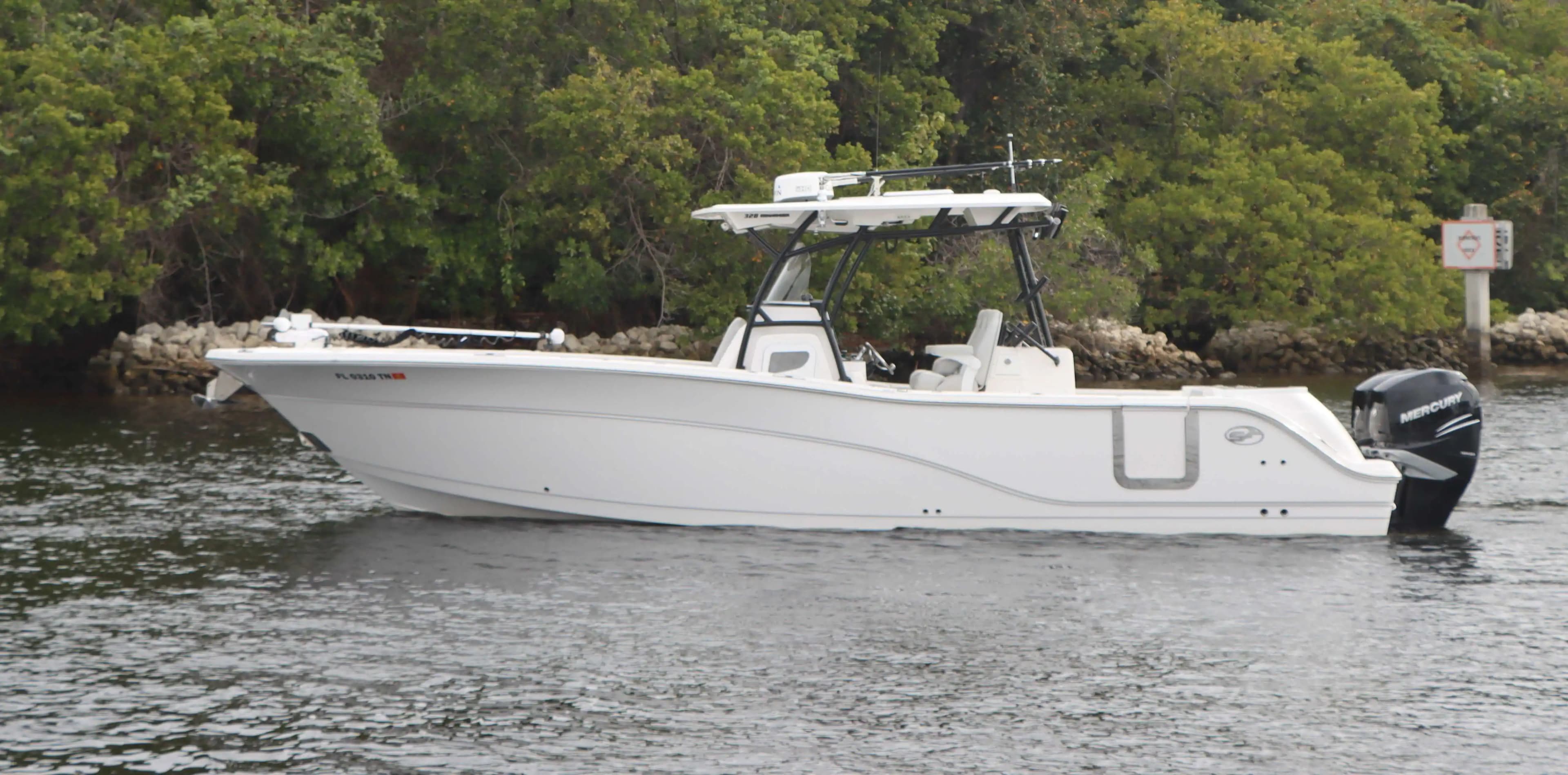 Sea Fox Boats 328 Commander for Sale