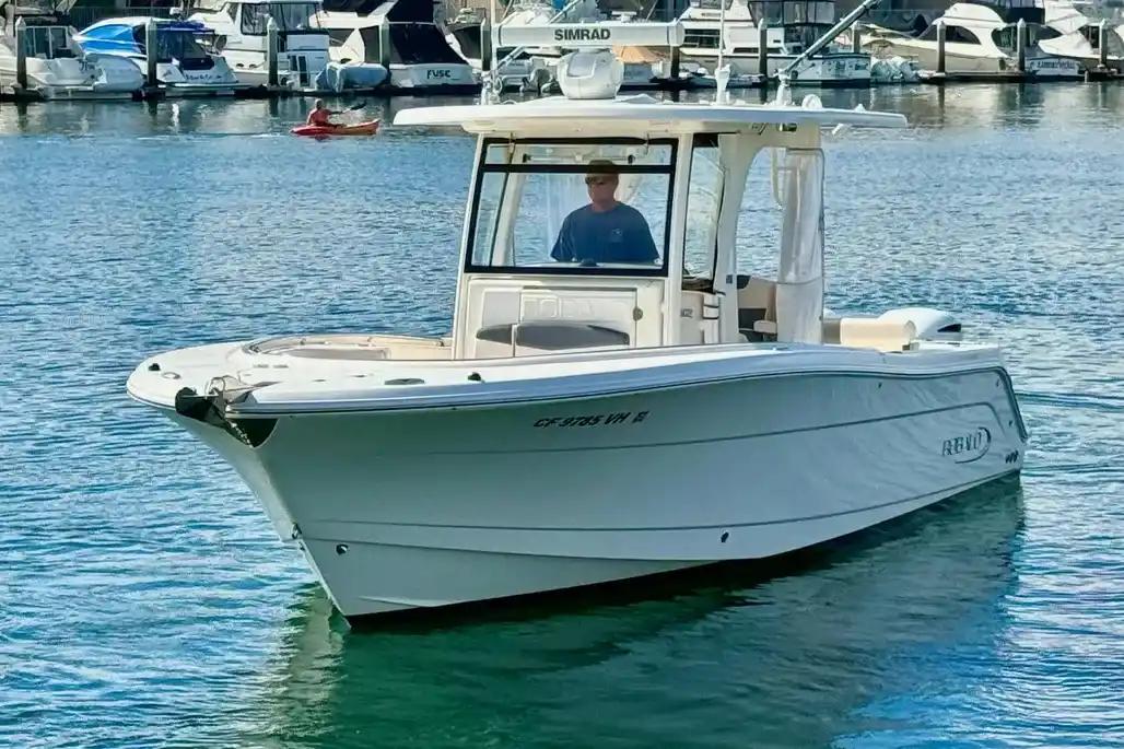 Robalo R302 in vendita