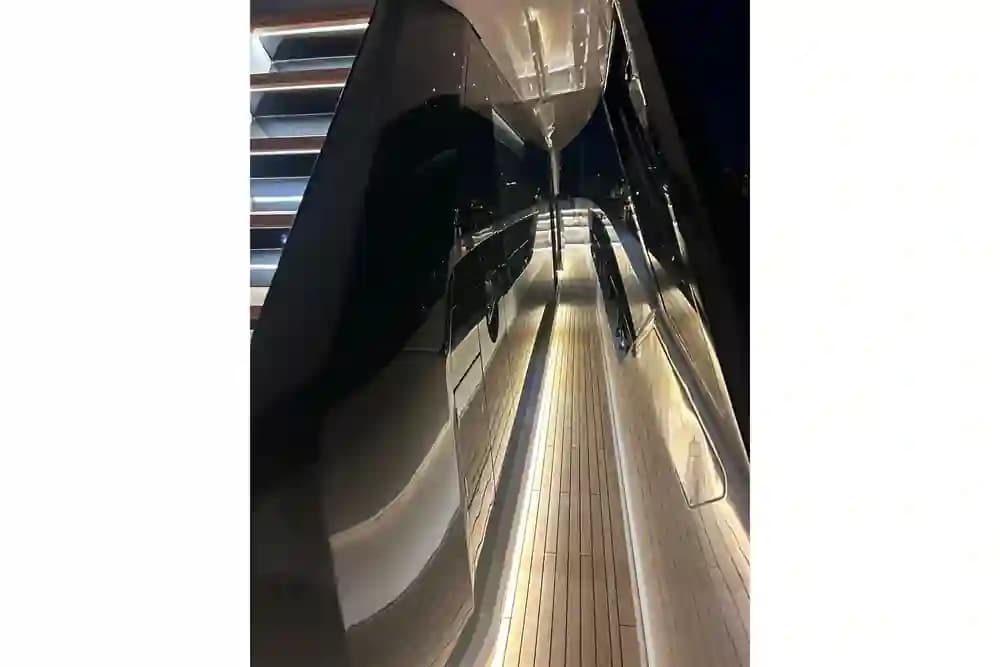 2023 Ferretti Yachts 860 à vendre à Valletta, MT Flybridge 2