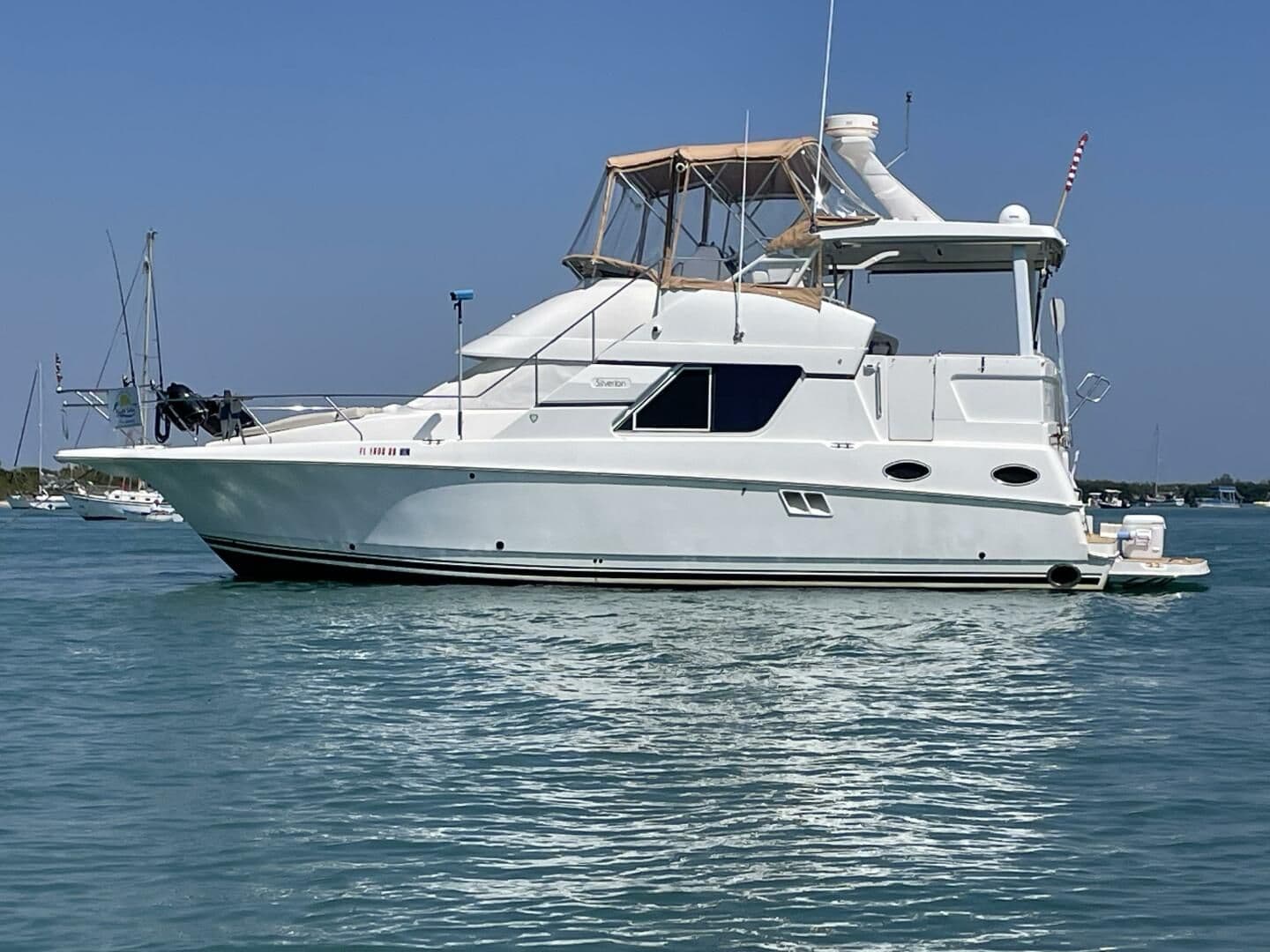 1997 Silverton 372 Motoryacht Sold in Fort Pierce, Florida Aft Cabin