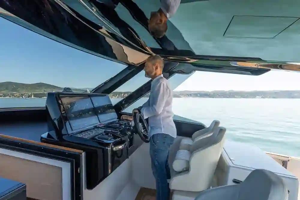 2026 Solaris Power 60 Sport Turismo for Sale in Fort Lauderdale, Florida Express Cruiser 2