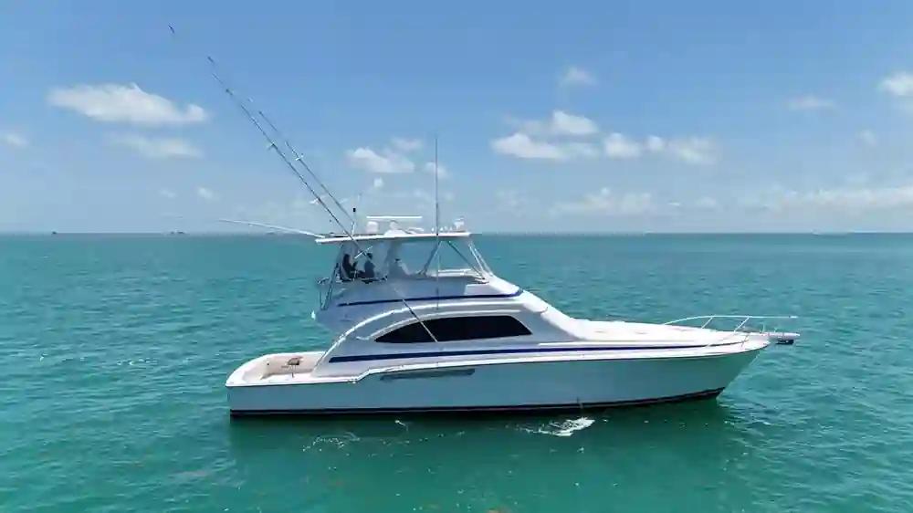 Bertram Convertible 570 For Sale